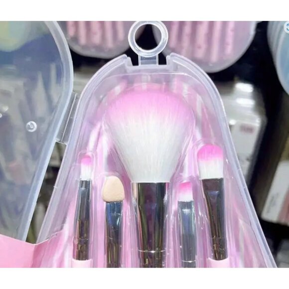 NEW Hello Kitty 5-Piece Mini Makeup Brush Set – Pink Cosmetic Brushes for Travel - Picture 4 of 4